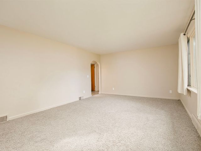 1713 Avenue E, Billings, MT 59102