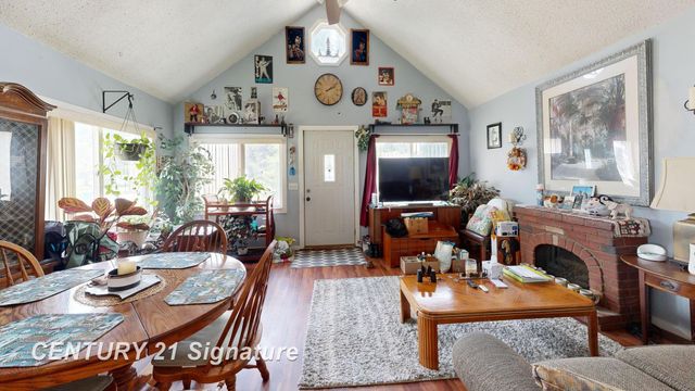 728 Bay Road, Bay City, MI 48706