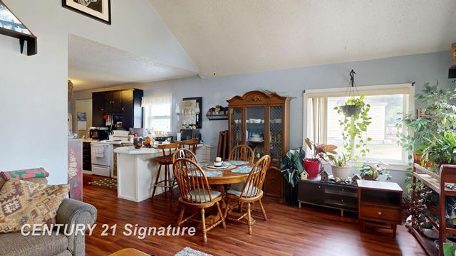 728 Bay Road, Bay City, MI 48706