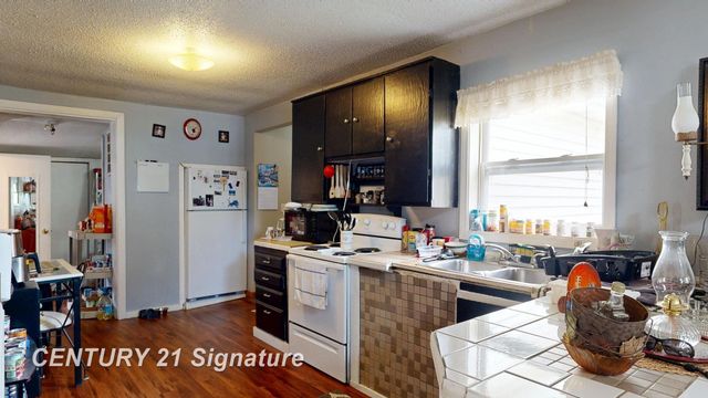 728 Bay Road, Bay City, MI 48706