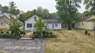 728 Bay Road, Bay City, MI 48706