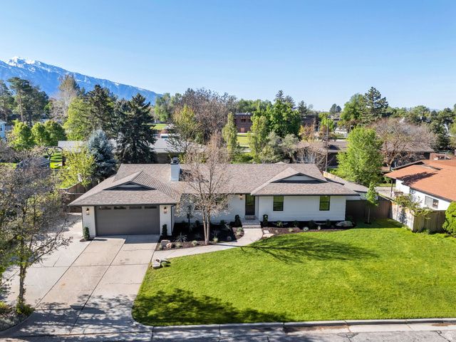 2050 E WILDWOOD DR, Holladay, UT 84121