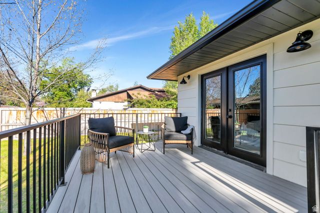 2050 E WILDWOOD DR, Holladay, UT 84121