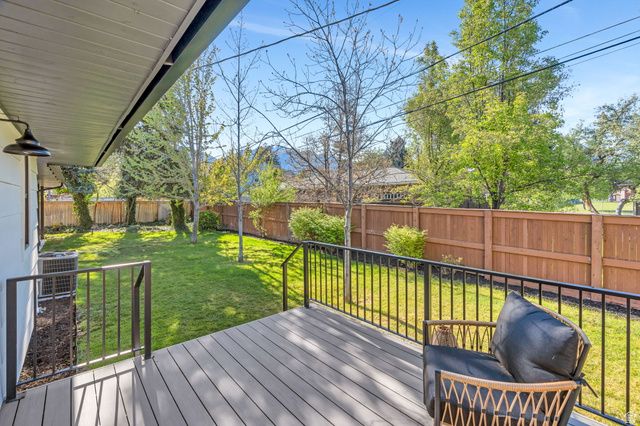 2050 E WILDWOOD DR, Holladay, UT 84121