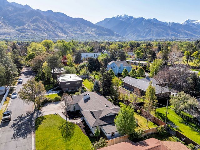 2050 E WILDWOOD DR, Holladay, UT 84121