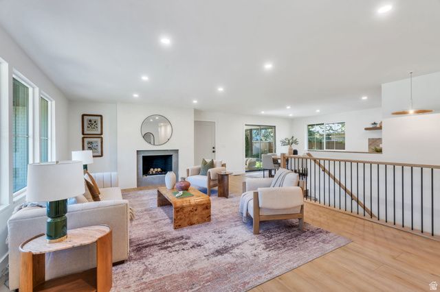 2050 E WILDWOOD DR, Holladay, UT 84121