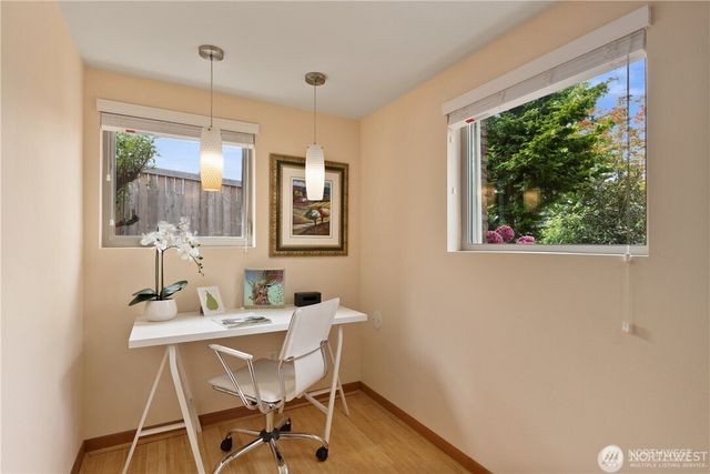 11704 Palatine Avenue N, Seattle, WA 98133