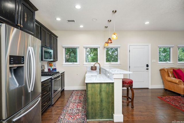 402 Madison, San Antonio, TX 78204