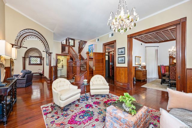 402 Madison, San Antonio, TX 78204