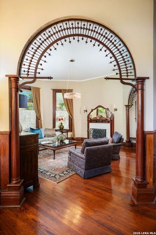402 Madison, San Antonio, TX 78204