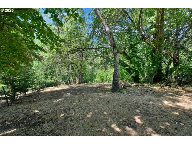 1 Storey Blvd, Eugene, OR 97405