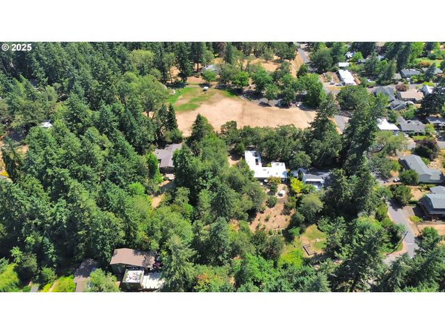 1 Storey Blvd, Eugene, OR 97405
