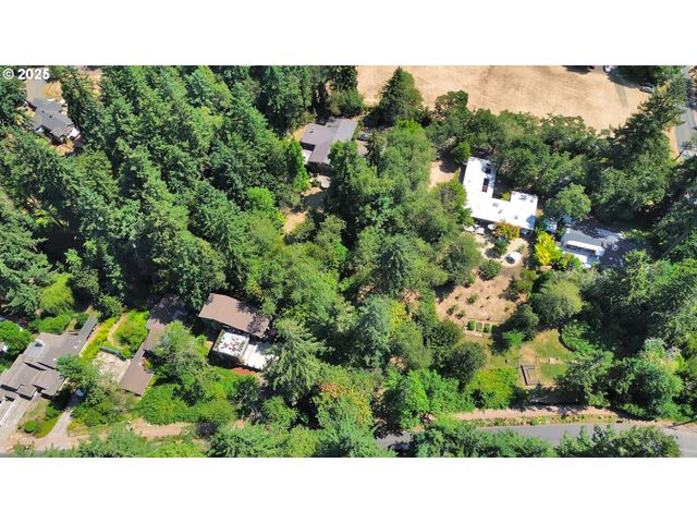 1 Storey Blvd, Eugene, OR 97405