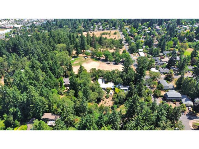 1 Storey Blvd, Eugene, OR 97405
