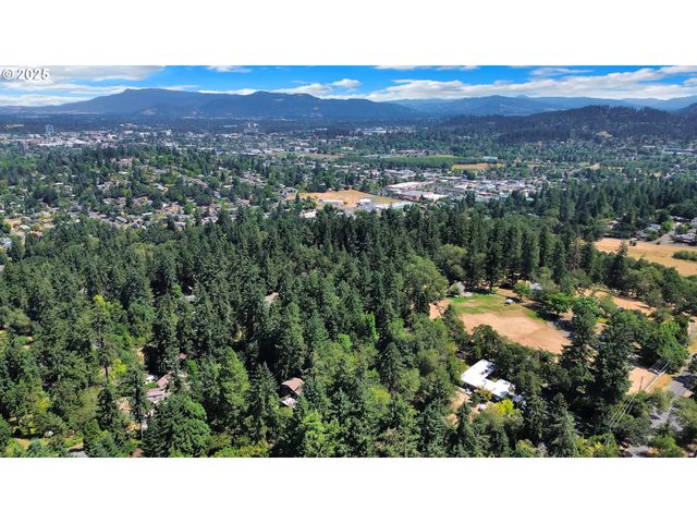 1 Storey Blvd, Eugene, OR 97405
