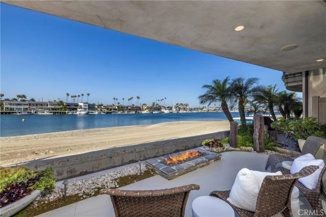 5517 E Ocean, Long Beach, CA 90803