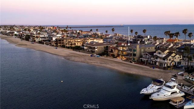 5517 E Ocean, Long Beach, CA 90803