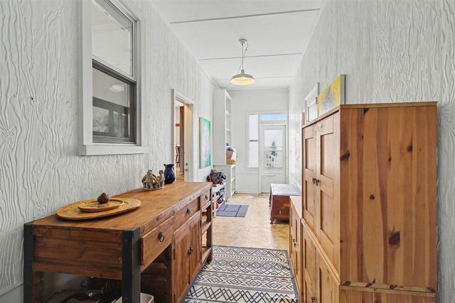 1518 Ardmoor Avenue, Ann Arbor, MI 48103