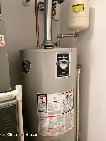 1580 Overlook Cir, Shelbyville, KY 40065