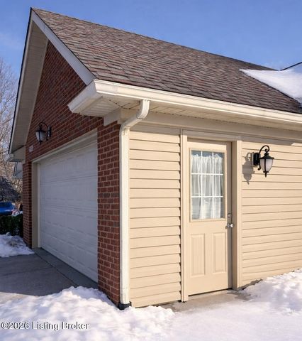 1580 Overlook Cir, Shelbyville, KY 40065