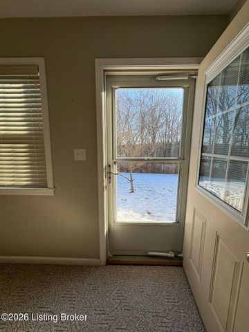 1580 Overlook Cir, Shelbyville, KY 40065