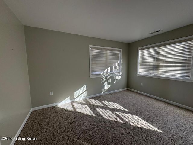 1580 Overlook Cir, Shelbyville, KY 40065