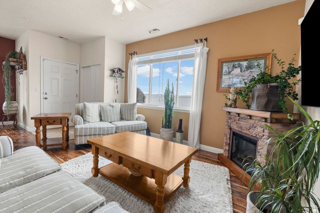 4669 W GREENSAND DR, West Jordan, UT 84084