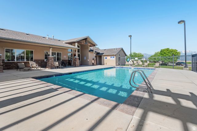 4669 W GREENSAND DR, West Jordan, UT 84084