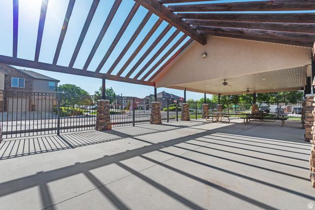 4669 W GREENSAND DR, West Jordan, UT 84084