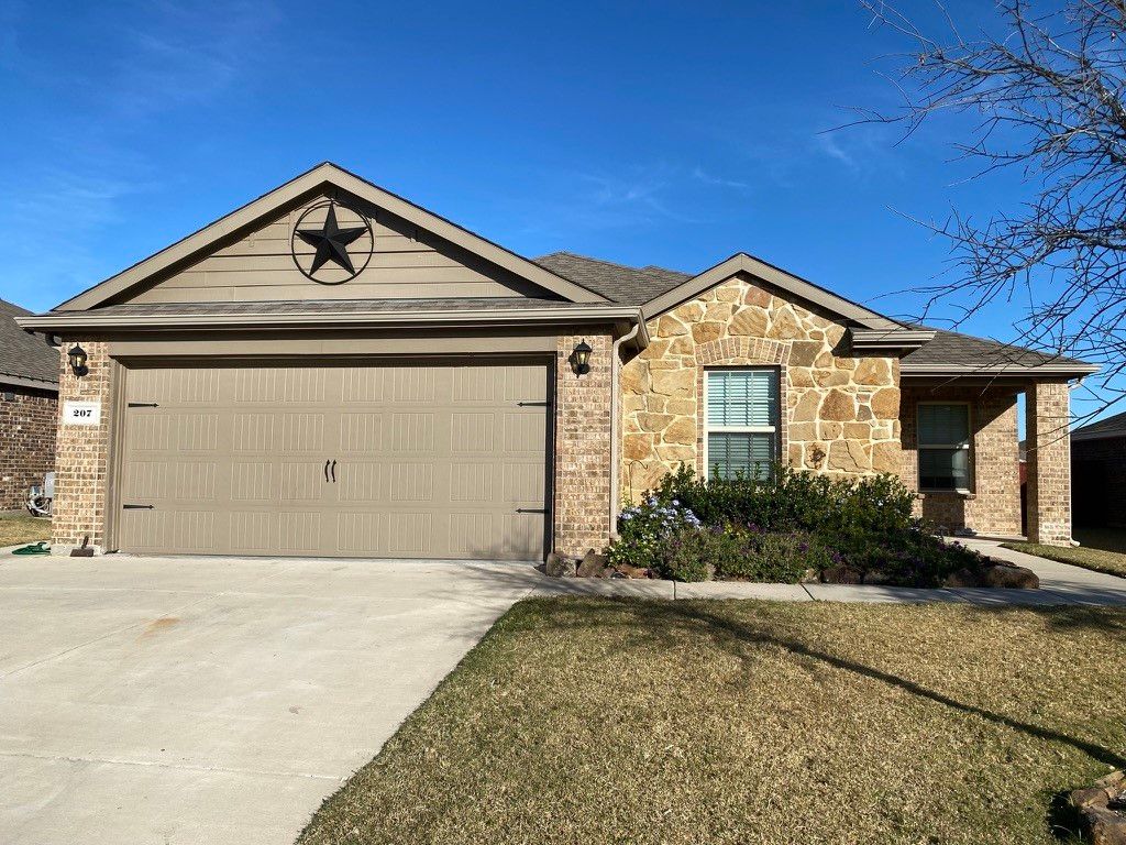 207 Park Avenue, Anna, TX 75409