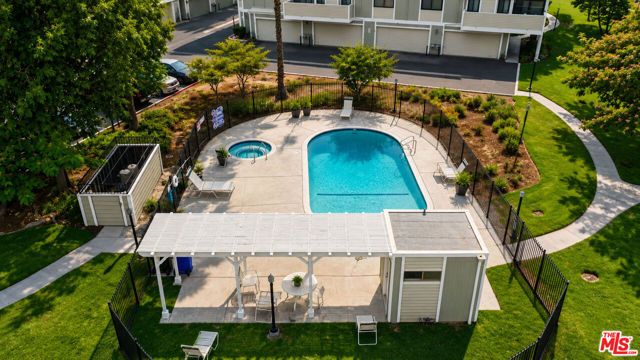 27066 Hidaway Avenue 4, Santa Clarita, CA 91351