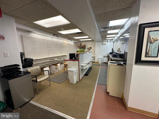 2101 S 19TH ST, Philadelphia, PA 19145