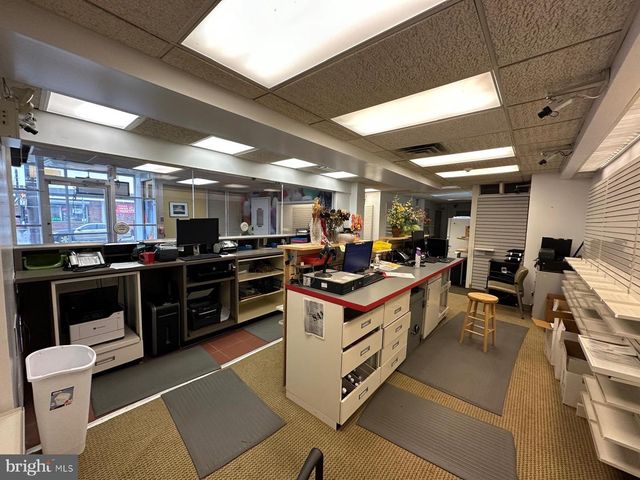 2101 S 19TH ST, Philadelphia, PA 19145