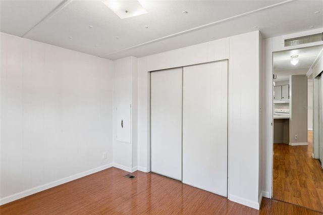 6950 46TH AVENUE N 1, St Petersburg, FL 33709