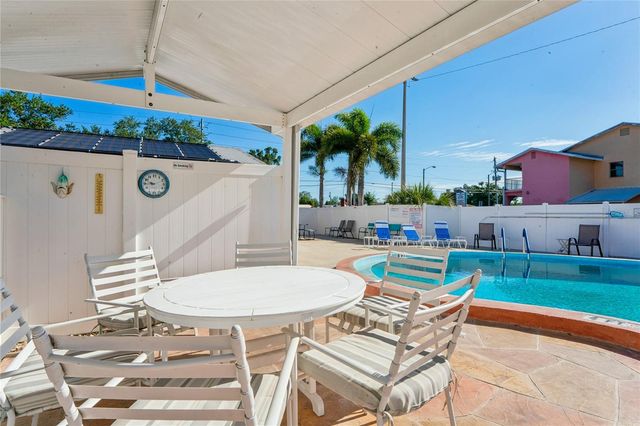 6950 46TH AVENUE N 1, St Petersburg, FL 33709