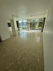 10281 E Bay Harbor Dr C1, Bay Harbor Islands, FL 33154