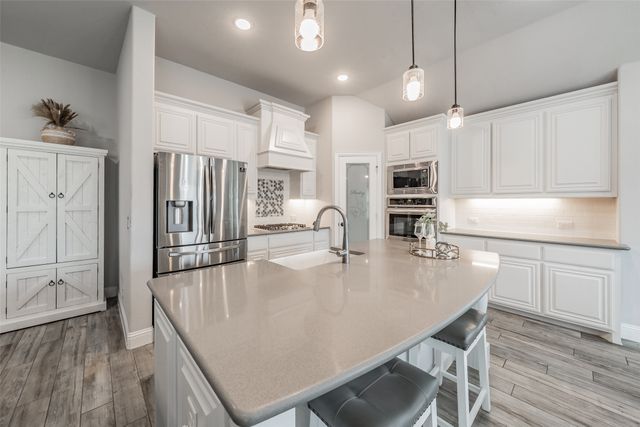 8817 White Rock Lane, Denton, TX 76226