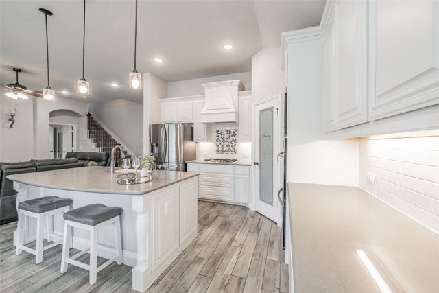 8817 White Rock Lane, Denton, TX 76226