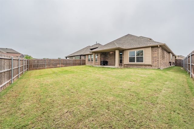 8817 White Rock Lane, Denton, TX 76226