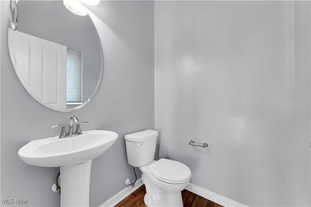 5707 Bridge Avenue, Cleveland, OH 44102