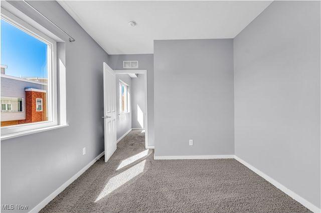 5707 Bridge Avenue, Cleveland, OH 44102