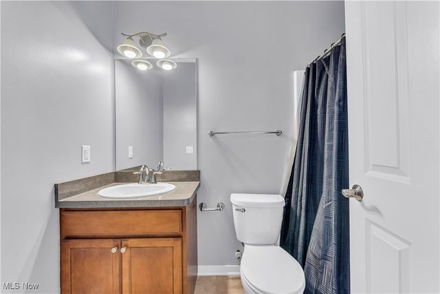 5707 Bridge Avenue, Cleveland, OH 44102