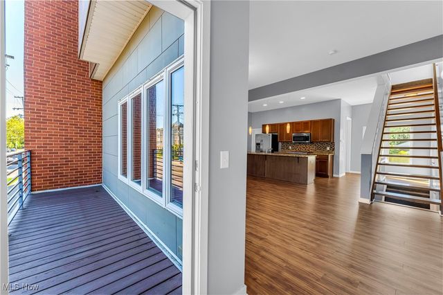 5707 Bridge Avenue, Cleveland, OH 44102