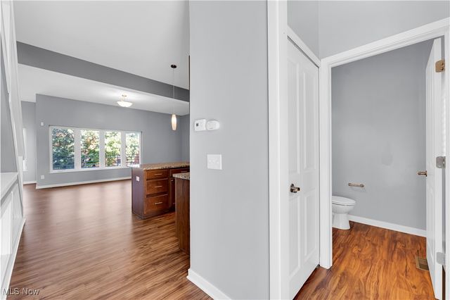 5707 Bridge Avenue, Cleveland, OH 44102