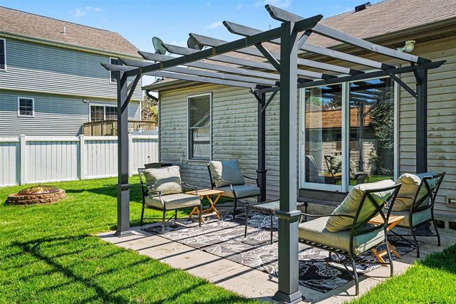 4615 Hidden Creek Lane, Bridgman, MI 49106