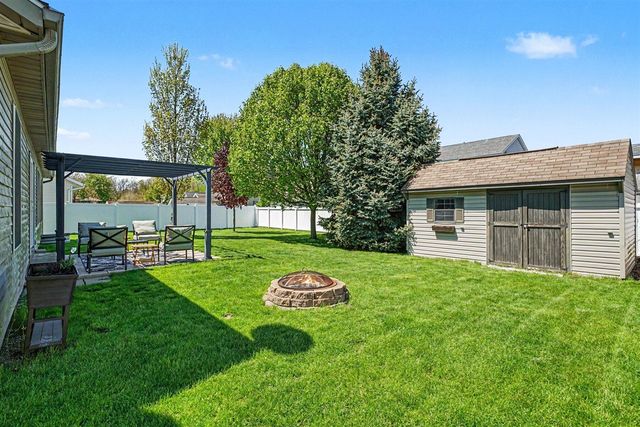 4615 Hidden Creek Lane, Bridgman, MI 49106