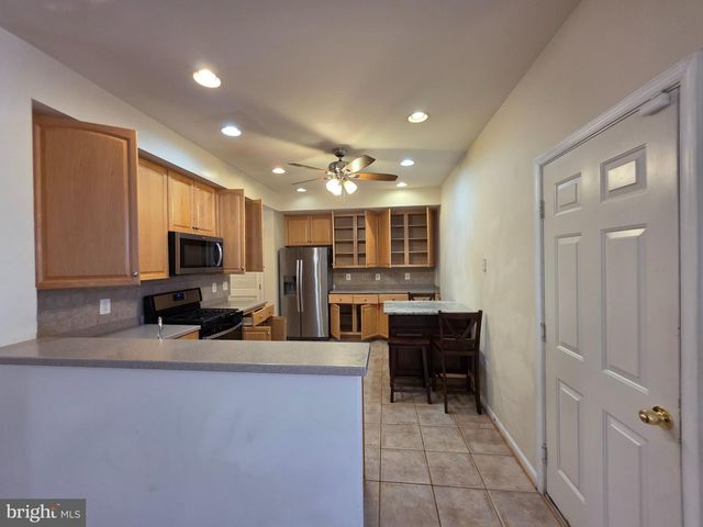 808 MONUMENT AVE, Woodbridge, VA 22191