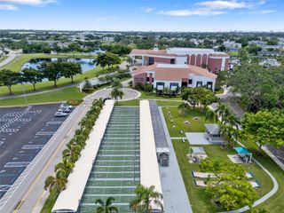 231 Markham K, Deerfield Beach, FL 33442