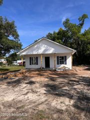 37 Ne Railroad Street, Ludowici, GA 31316