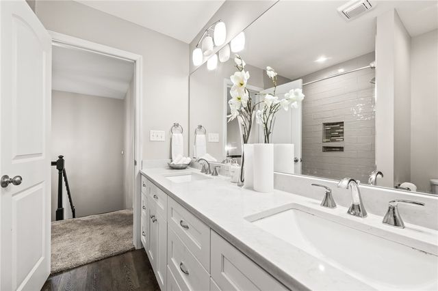 4800 Shiloh View Drive, Dayton, OH 45415